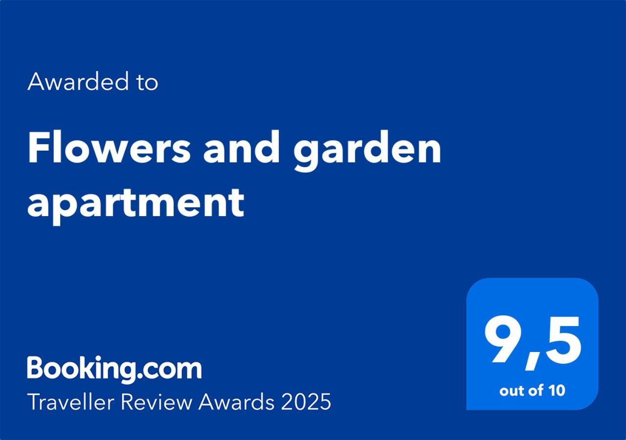 Flowers & Garden Apartment Con Vista Lago Manerba del Garda Bagian luar foto