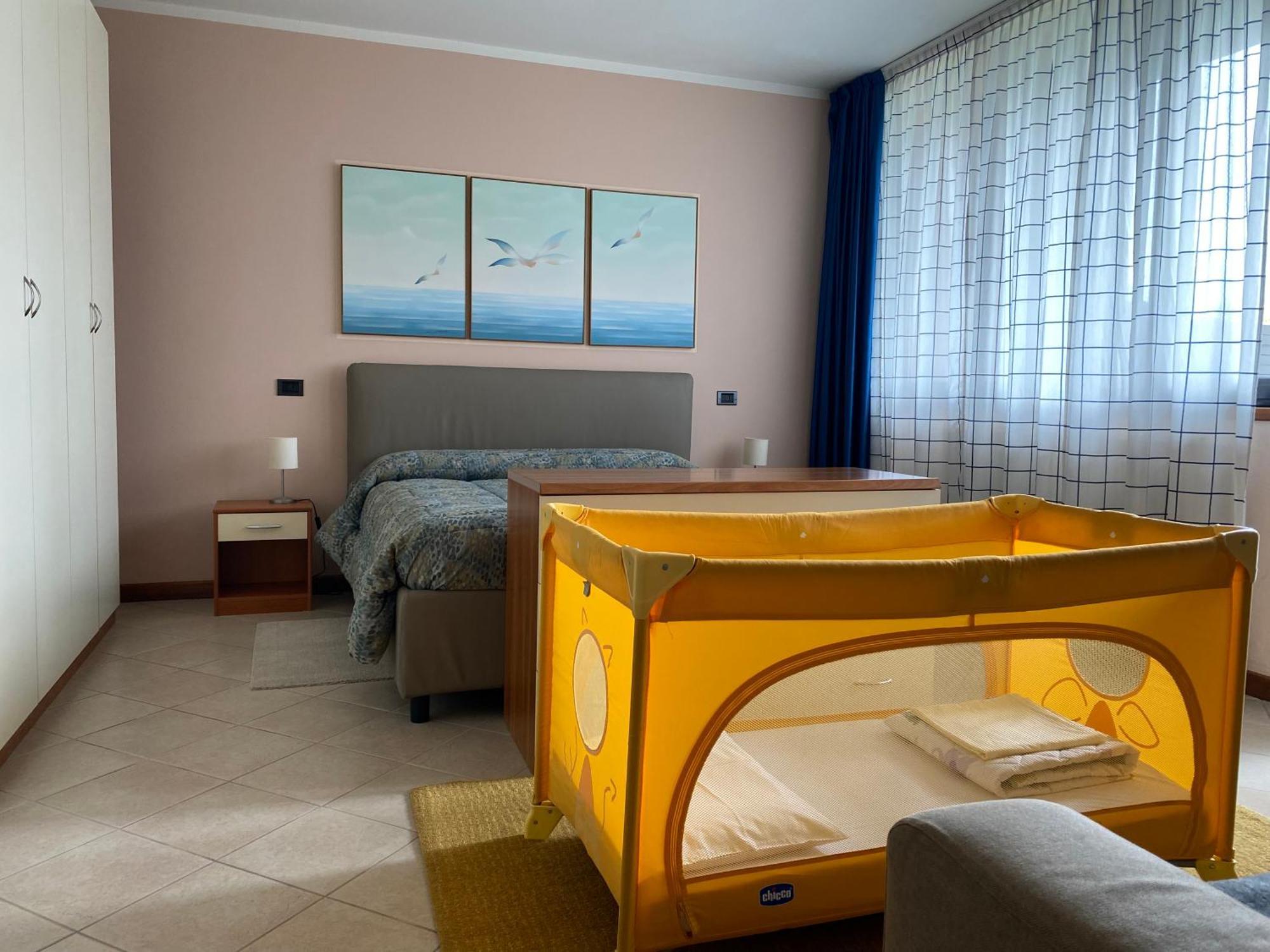 Flowers & Garden Apartment Con Vista Lago Manerba del Garda Bagian luar foto
